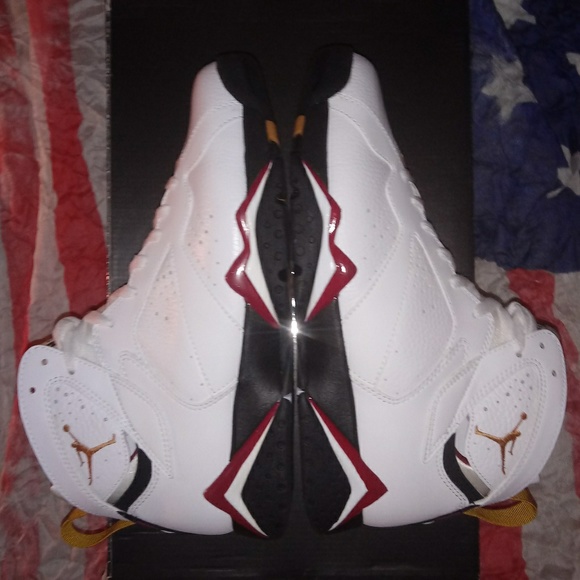 AIR JORDAN 7 RETRO CARDINAL 2011 - Picture 6 of 7